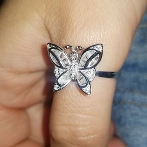 Butterfly ring
